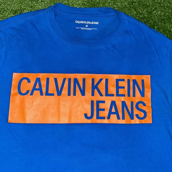 Calvin Klein Men’s Tee(USED) - Picture 3 of 9